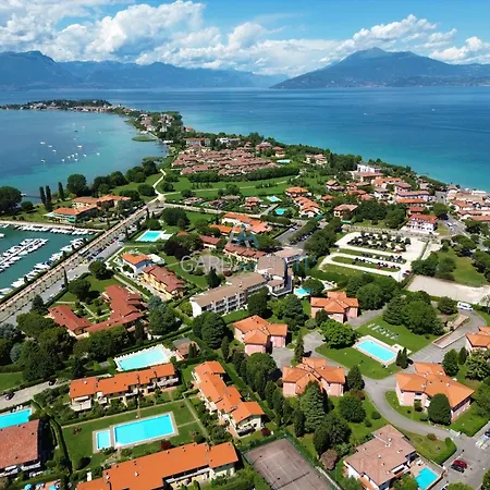 Harmony - Terrazza E Piscina A Pochi Passi Dal